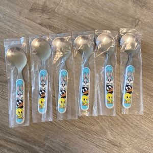 6 Vintage 90s Baby Looney Tunes Spoons